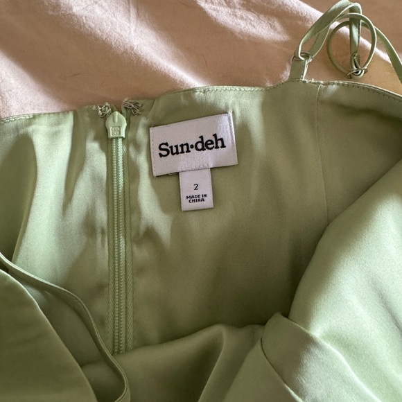 Sunday Best Shimmer Satin Dress size 2/ S - Picture 5 of 6